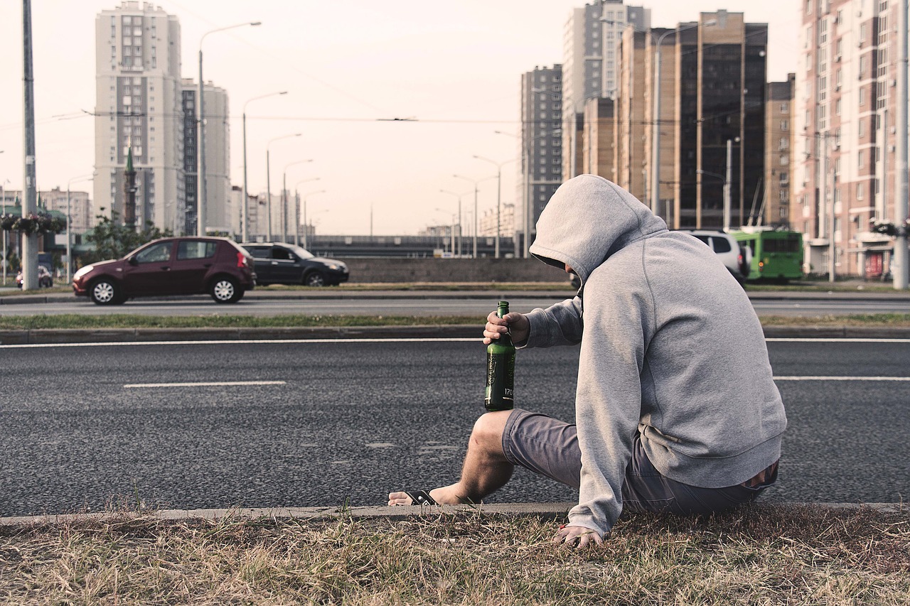 Jak pomóc alkoholikowi? Prywatny odwyk alkoholowy – leczenie alkoholowe – skuteczne terapie